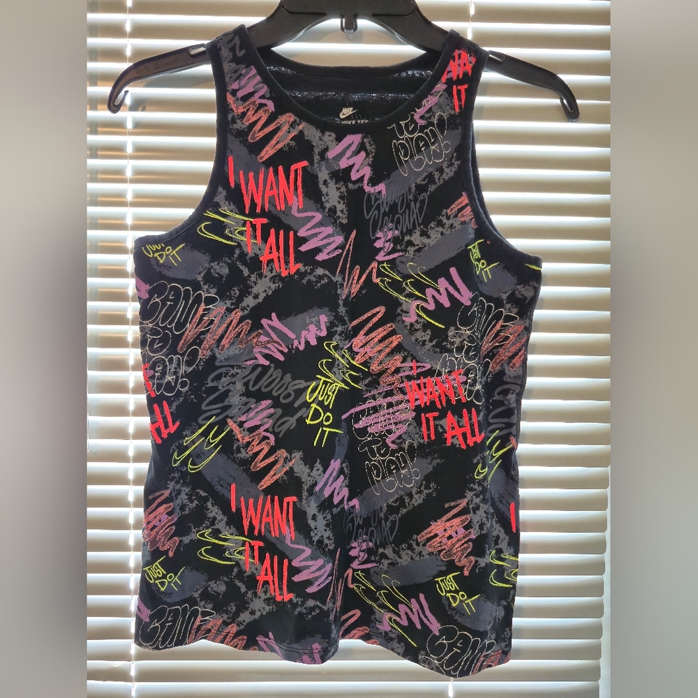 Nike Graphic Tee with Bold Print